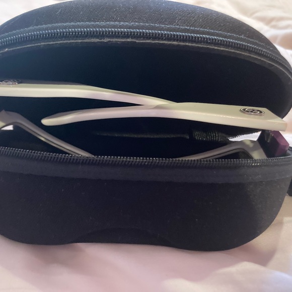 Gucci White Sunglasses - Picture 6 of 7